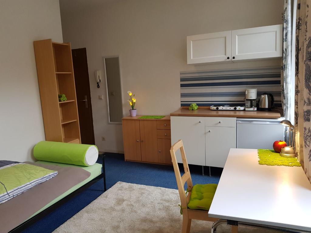 Rent 1 room apartment Wuppertal | Entire place | Wuppertal | - SP Hotels - Appartement mit Gartenblick | Hominext