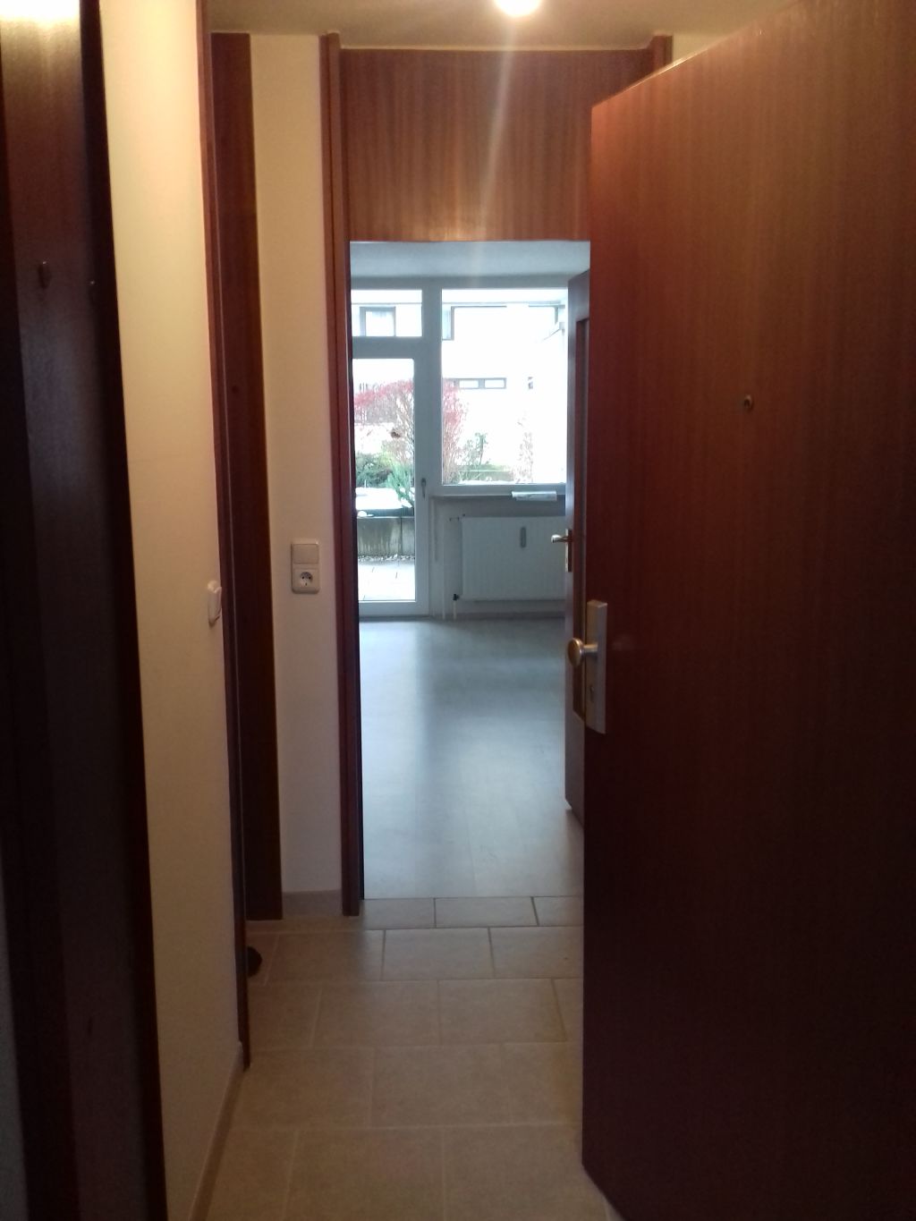 Miete 1 Zimmer Wohnung Augsburg | Ganze Wohnung | Augsburg | Apartment mit Terrasse | Hominext