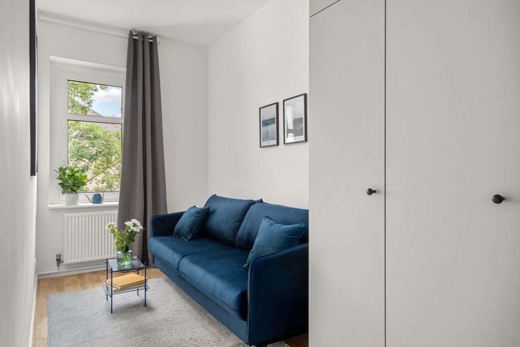 Rent 2 rooms apartment Berlin | Entire place | Berlin | Renovierte Premium-Wohnung mit Terrasse in Neukölln | Hominext