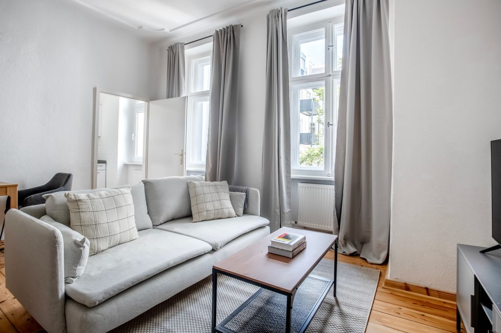 Miete 1 Zimmer Wohnung Berlin | Ganze Wohnung | Berlin | Neubau mit Stil! 3 Zimmer mit Balkon und hipper Wohnküche! Sowie Parkett, Badewanne und Ausblick | Hominext