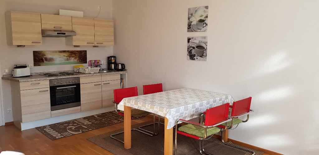 Rent 2 rooms apartment Berlin | Entire place | Berlin | Nette Wohnung und ausgezeichnete Lage am Frankfurter Tor | Hominext