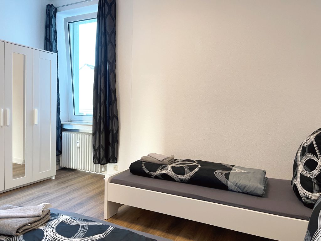 Miete 3 Zimmer Wohnung Osnabrück | Ganze Wohnung | Osnabrück | 6-Bett-Apartment für Monteur | Küche | Hominext