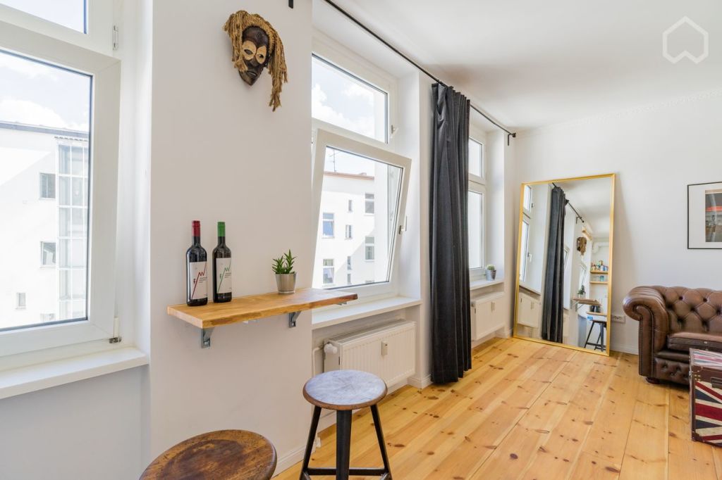 Rent 1 room apartment Berlin | Entire place | Berlin | Sunshine Designer Apt Kreuzberg Neukölln near Park Canal Subway U7 U8 | Hominext