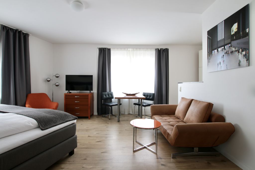 Miete 1 Zimmer Wohnung Köln | Ganze Wohnung | Köln | Stillvolles Studio-Apartment in schöner Lage | Hominext