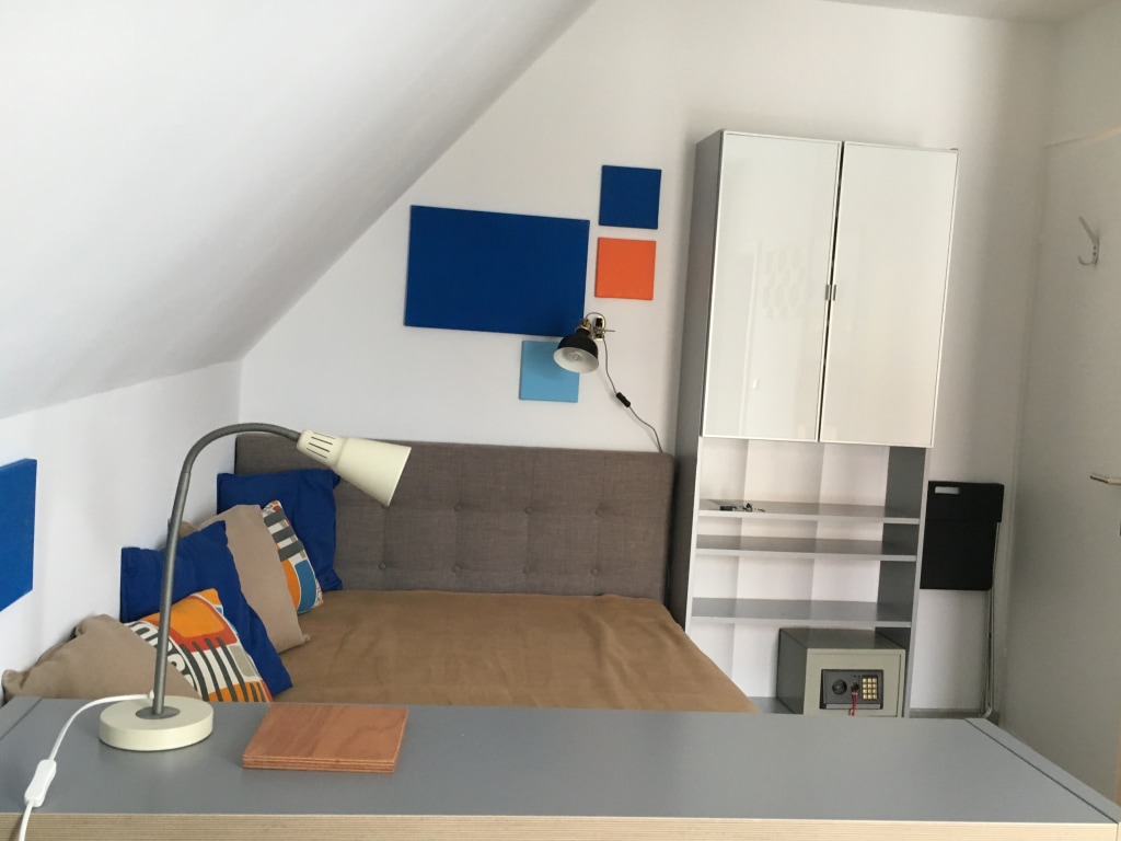 Rent 1 room apartment Oberursel (Taunus) | Entire place | Oberursel (Taunus) | 1 Zi-Apt., voll möbliert und ausgestattet in Oberursel nach Frankfurt | Hominext