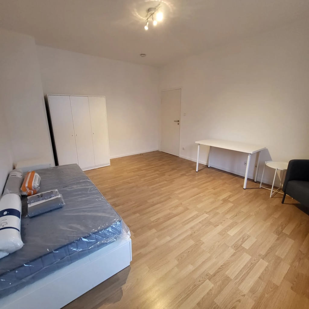 Rent 1 room apartment Berlin | Studio | Berlin | NUR JUNGS - Student Privatzimmer in Wohngemeinschaft | Hominext