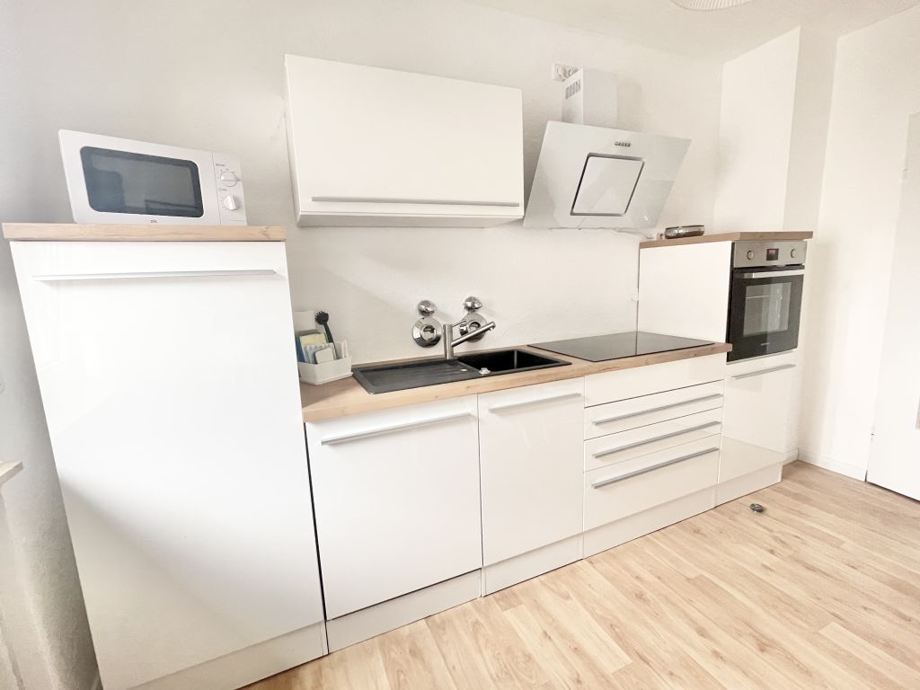 Rent 2 rooms apartment Mörfelden-Walldorf | Entire place | Mörfelden-Walldorf | Schöne möblierte 3 Zimmerwohnung | Hominext