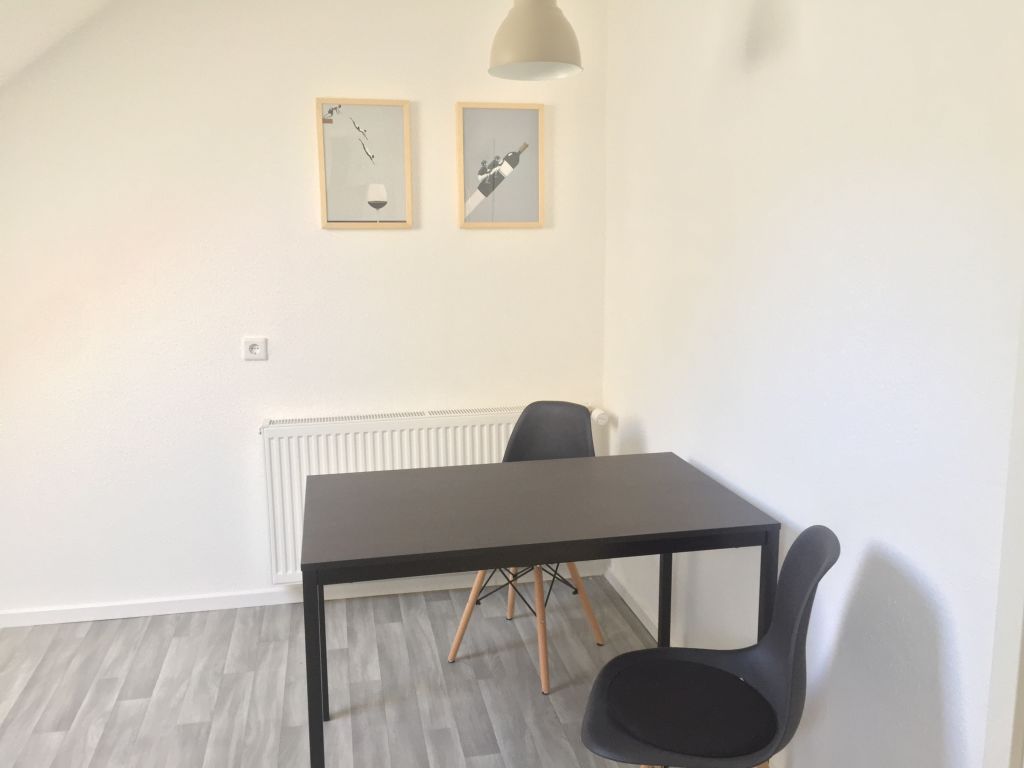 Rent 1 room apartment Dortmund | Entire place | Dortmund | Stilvolles Zuhause auf Zeit zentral am Phönix See | Hominext