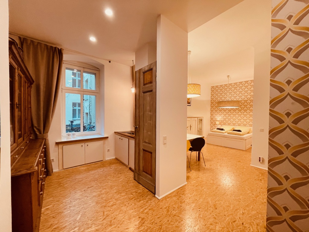 Miete 1 Zimmer Wohnung Berlin | Ganze Wohnung | Berlin | Individuelles Studio zentral im Prenzlauer Berg | Hominext