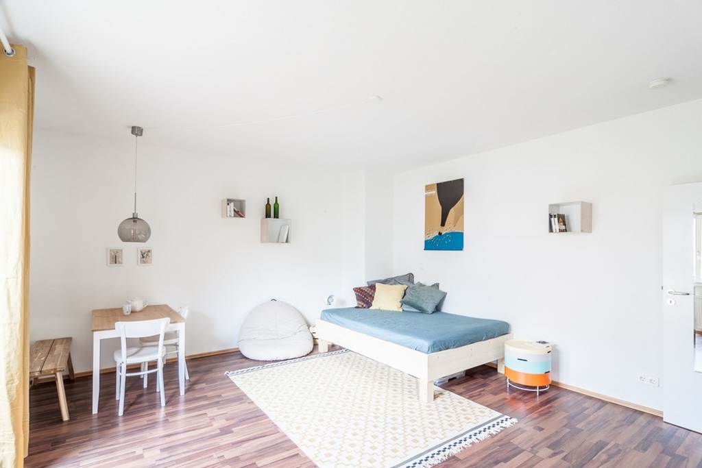 Miete 1 Zimmer Wohnung Berlin | Ganze Wohnung | Berlin | Apartment Sheila - Berlin mit viel Grün | Hominext