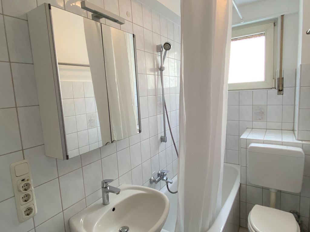 Rent 1 room apartment Frankfurt am Main | Entire place | Frankfurt am Main | Luxuriöses Apartment - nur 2 Minuten vom Opernplatz entfernt | Hominext