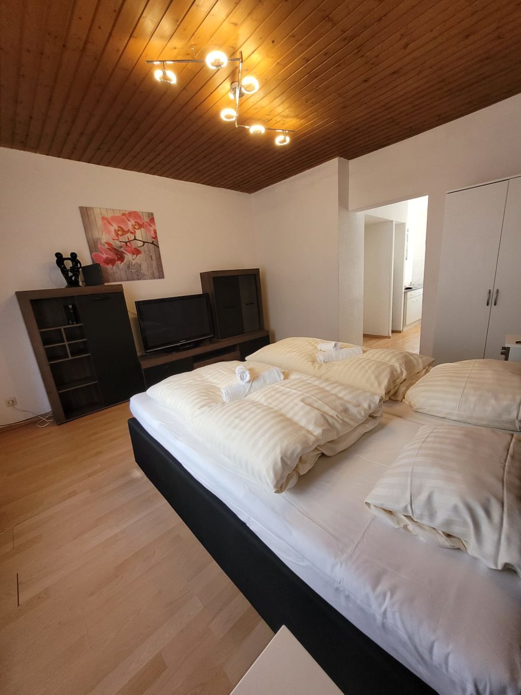 Miete 1 Zimmer Wohnung Wuppertal | Ganze Wohnung | Wuppertal | Apartment am Nützenberg | Hominext