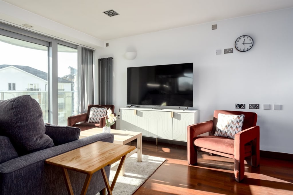 Flat 43 Orbis Wharf, Bridges Court Road, London SW11 3GW, UK