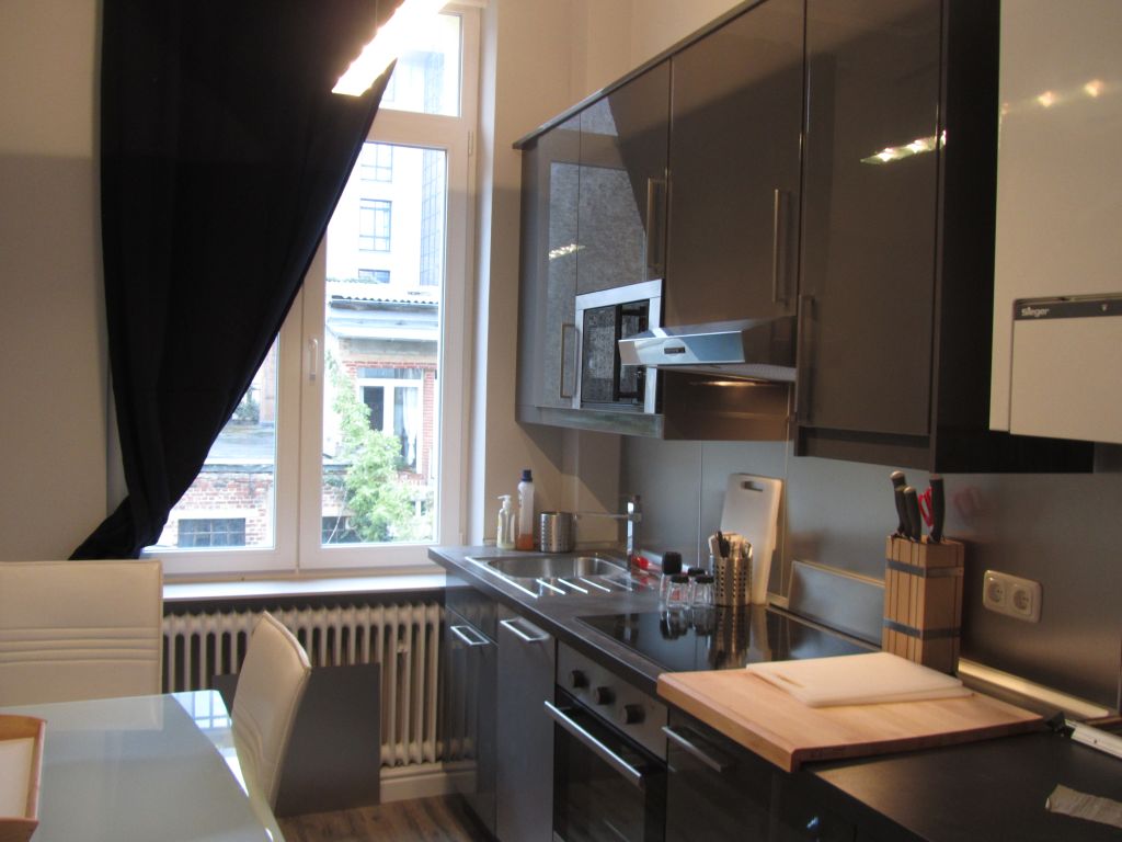 Rent 2 rooms apartment Frankfurt am Main | Entire place | Frankfurt am Main | Im Herzen von Gallusviertel | Hominext