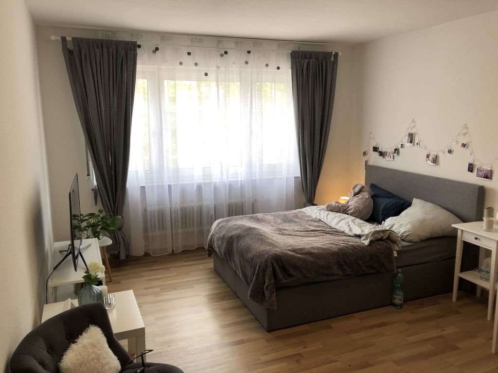 Rent 4 rooms apartment Stuttgart | Studio | Stuttgart | Großes Privatzimmer in Stuttgart | Hominext