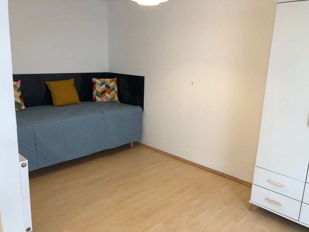 Miete 2 Zimmer Wohnung Kelsterbach | Ganze Wohnung | Kelsterbach | 3 Zimmer Apartment am Frankfurter Flughafen | Hominext