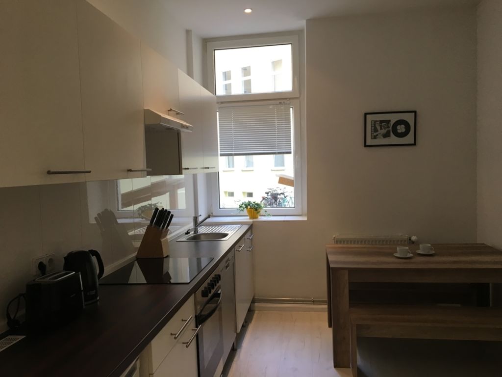 Rent 2 rooms apartment Berlin | Entire place | Berlin | Ruhiges und charmantes 2-Zimmer-Apartment in zentraler Lage | Hominext