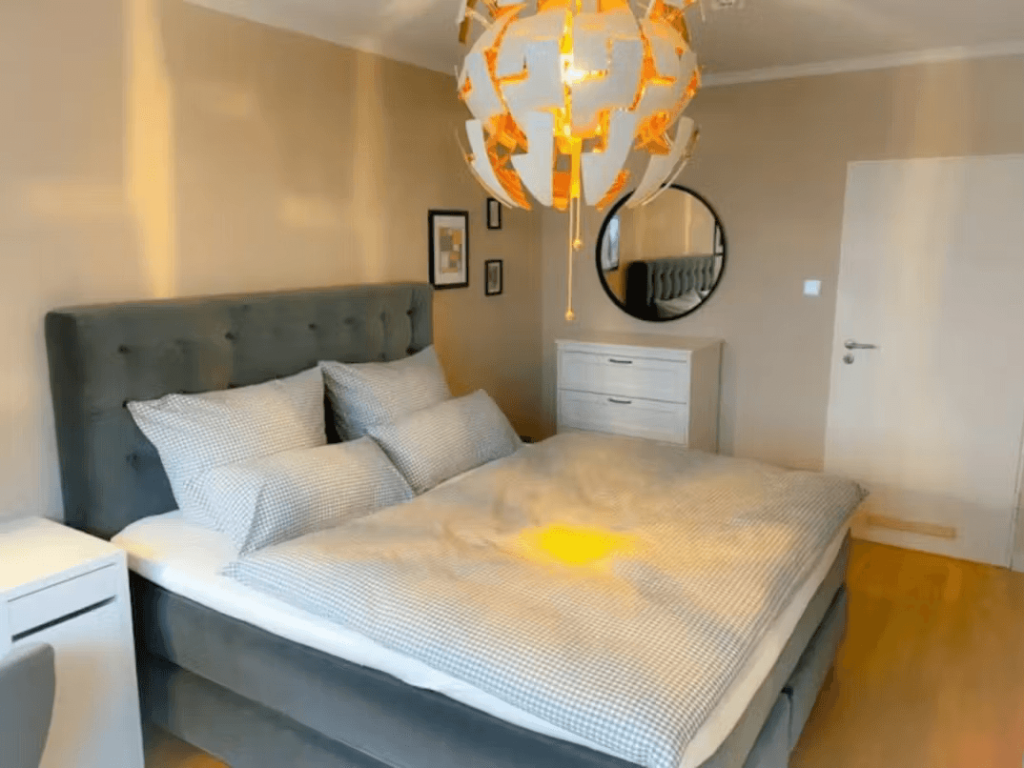 Rent 3 rooms apartment Frankfurt am Main | Entire place | Frankfurt am Main | Lovely 3 Bedroom apartment in Frankfurt | Hominext