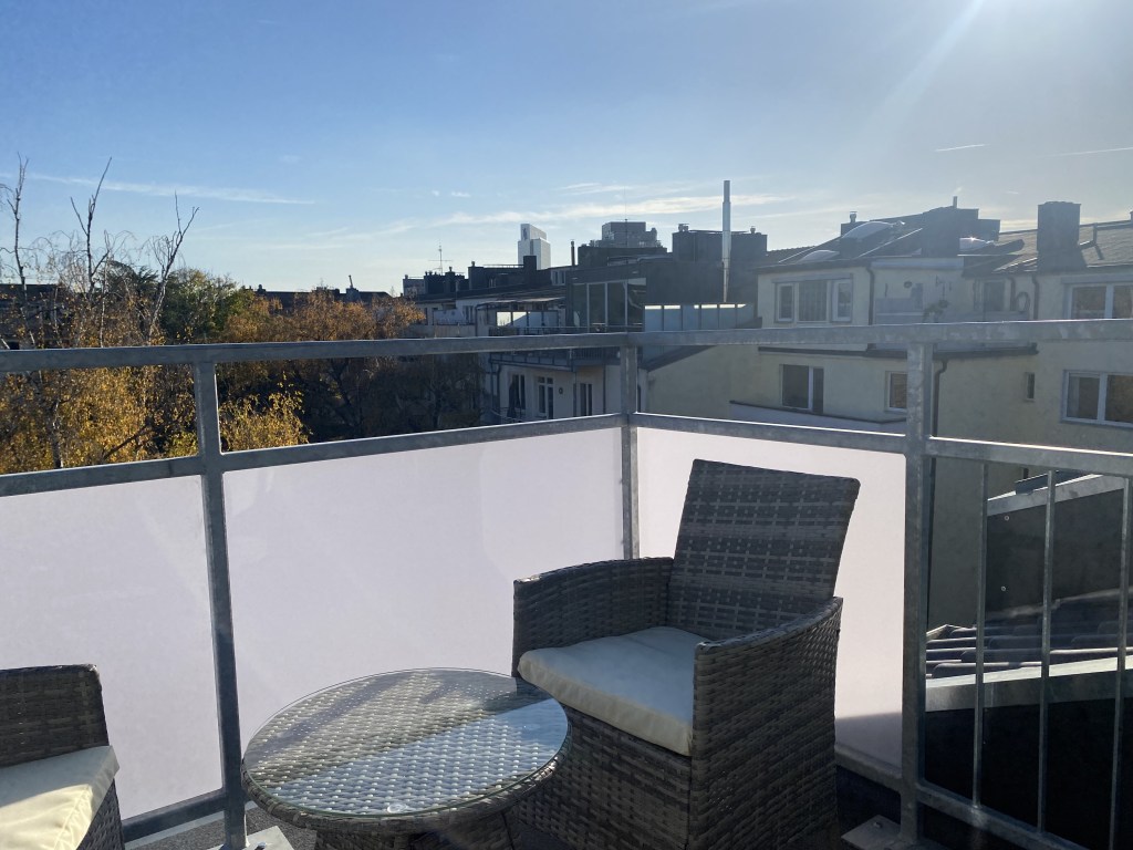 Rent 2 rooms apartment Düsseldorf | Entire place | Düsseldorf | Wunderschöne und liebevoll 3 Zimmer Dachwohnung  in Düsseldorf | Hominext