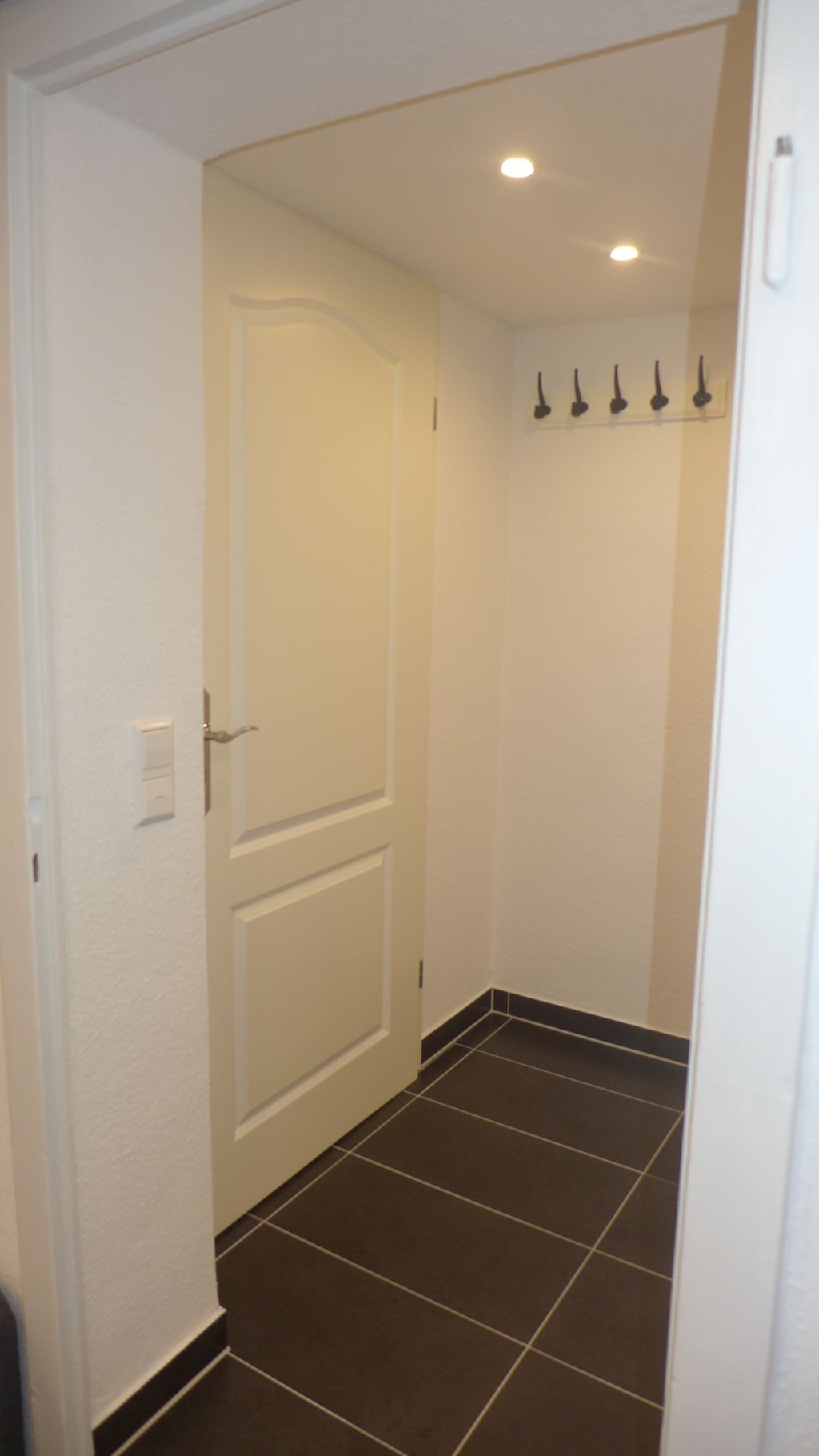 Miete 1 Zimmer Wohnung Heidelberg | Ganze Wohnung | Heidelberg | Neuenheim, 2 Zimmer, 1 km Uni, 400 m Neckar, neu renoviert/möbiliert | Hominext