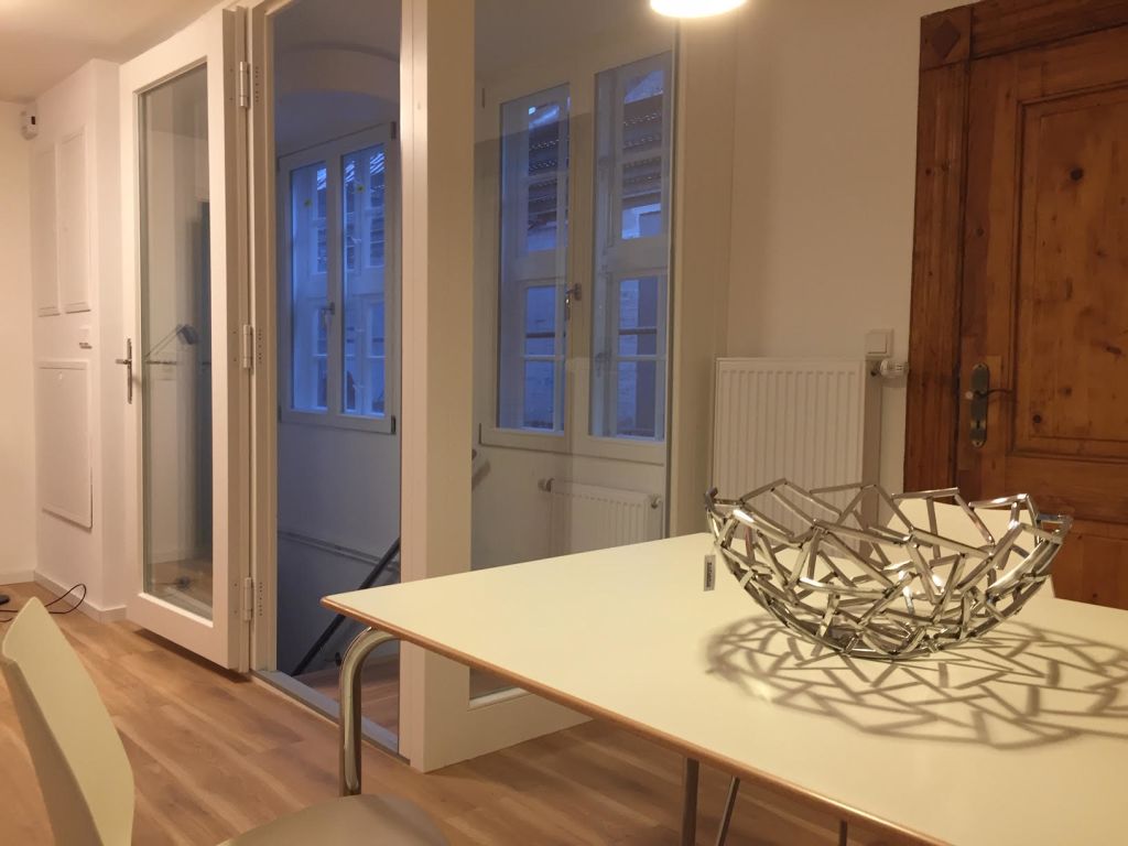 Rent 1 room apartment Lüneburg | Entire place | Lüneburg | Schöne sanierte Wohnung in einem denkmalgeschützten Gebäude aus 1389  in der Altstadt | Hominext