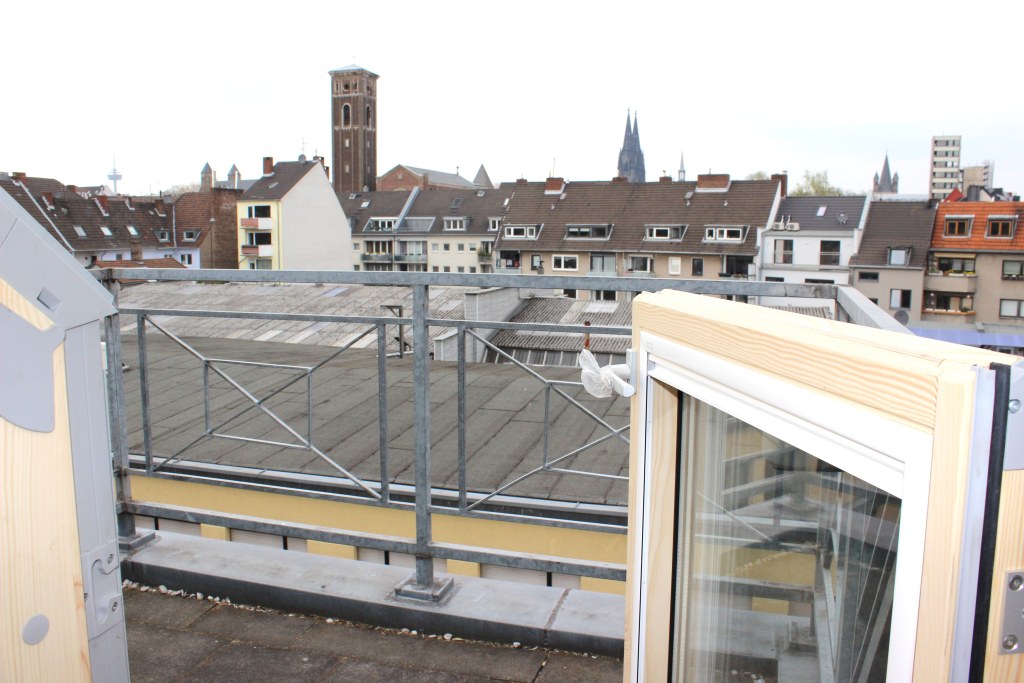 Miete 1 Zimmer Wohnung Köln | Ganze Wohnung | Köln | Maisonette Wohnung mit Dachterrasse in perfekter Innenstadtlage am Rhein und Schokoladenmuseum | Hominext