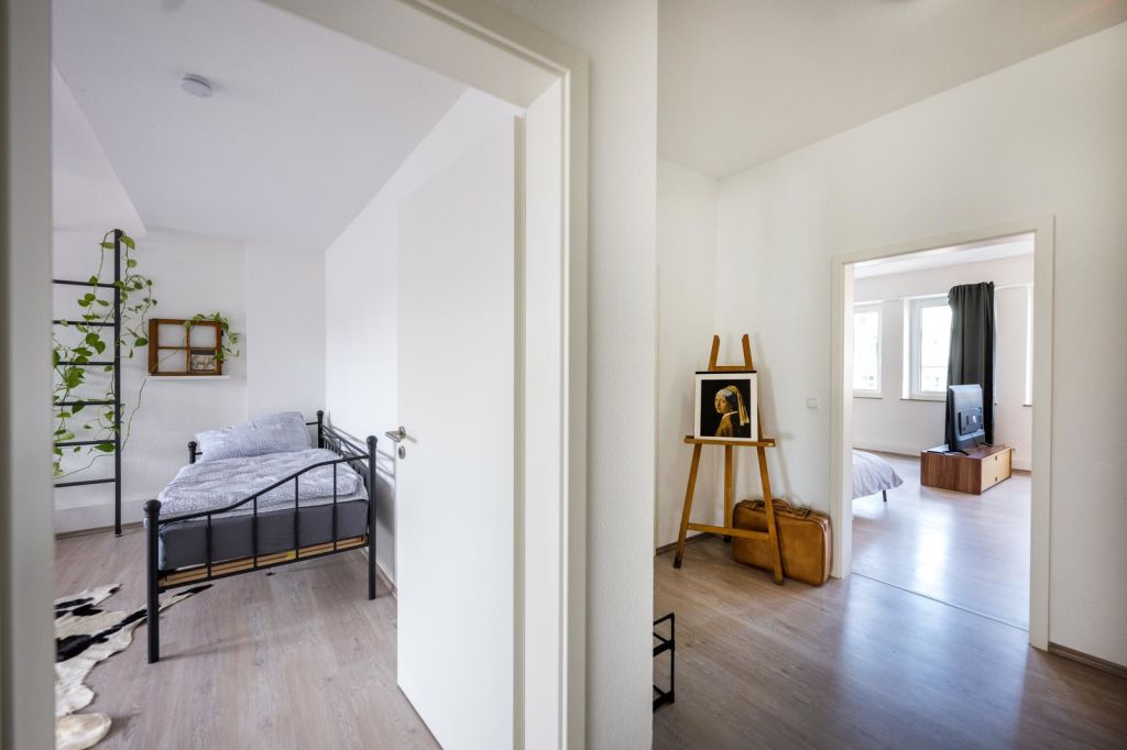 Rent 2 rooms apartment Koblenz | Entire place | Koblenz | Altstadtjuwel mit Loft Charme | Netflix | Ausblick | Hominext