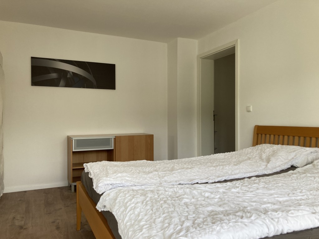 Miete 2 Zimmer Wohnung Köln | Ganze Wohnung | Köln | Großzügige und moderne Wohnung mit privater Terrasse und Garten und dennoch zentrumsnah | Hominext