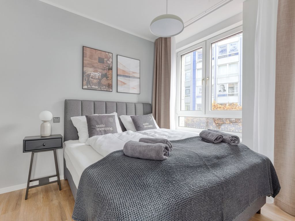 Rent 1 room apartment Essen | Entire place | Essen | Modernes Studio in Essen Kettwiger Str. | Hominext