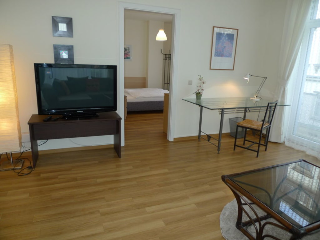 Rent 1 room apartment Dresden | Entire place | Dresden | Moderne 2,5-Zimmer-Stadtwohnung in Dresden-Striesen | Hominext