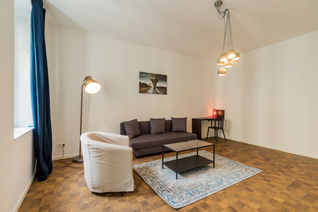 Miete 1 Zimmer Wohnung Berlin | Ganze Wohnung | Berlin | Große 2 Zimmer Wohnung mit Balkon direkt am Hermannplatz | Hominext