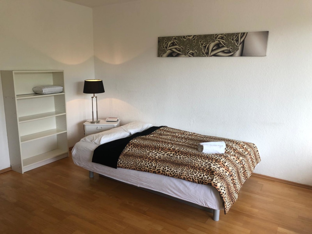 Miete 1 Zimmer Wohnung Hamburg | Ganze Wohnung | Hamburg | Sonniges Apartment mit Balkon ins Grüne zentral in Hamburg | Hominext