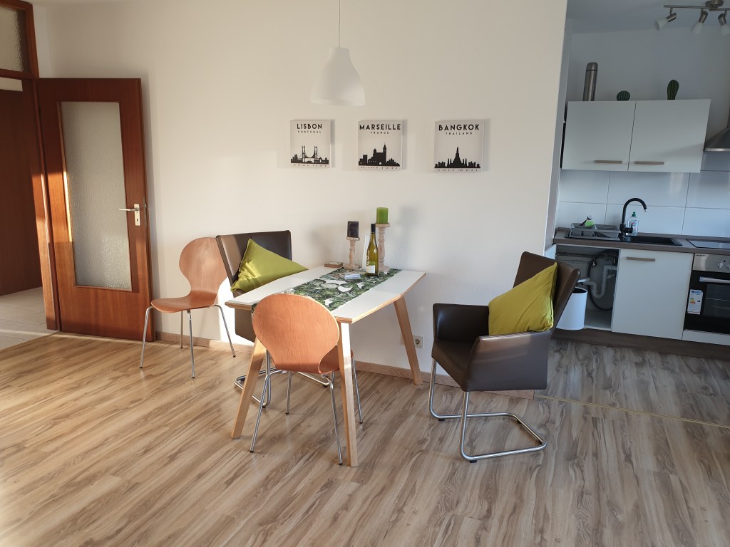 Miete 1 Zimmer Wohnung Mainz | Ganze Wohnung | Mainz | Gemütlich, sonnig, zentral: 2-Zimmer-Apartment mit Balkon und Garage | Hominext