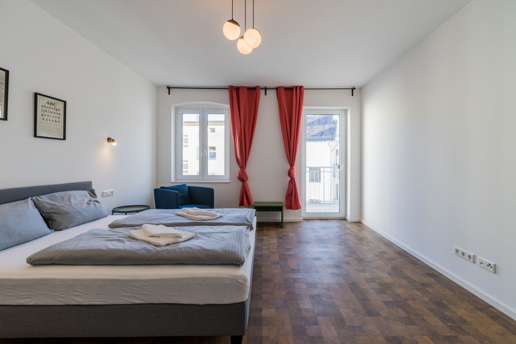 Rent 1 room apartment Berlin | Entire place | Berlin | Große 2 Zimmer Wohnung mit Balkon direkt am Hermannplatz | Hominext