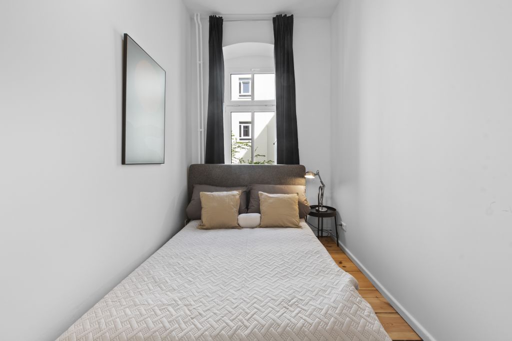 Rent 4 rooms apartment Berlin | Entire place | Berlin | gemütliche 5-Zimmer-Wohnung im Herzen von Berlin mit guter Verkehrsanbindung | Hominext