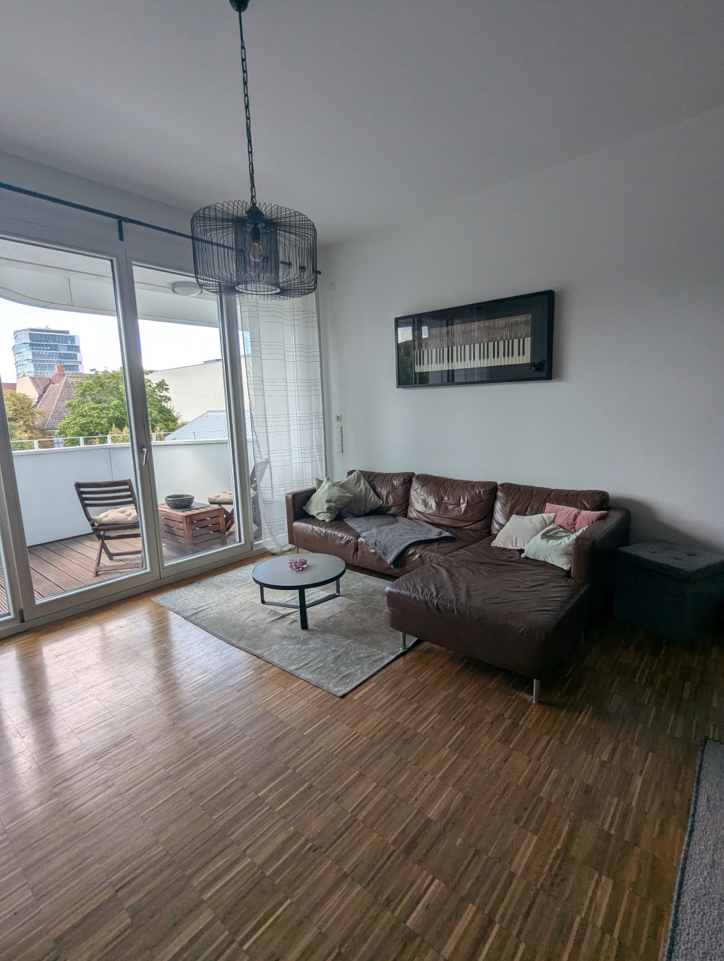 Rent 3 rooms apartment Berlin | Entire place | Berlin | Großzügige möblierte 4-Zimmer-Wohnung im trendigen Friedrichshain-Kreuzberg | Hominext