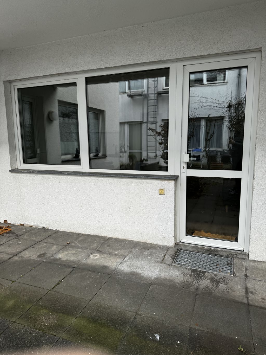 Rent 1 room apartment Aachen | Entire place | Aachen | Modernes Wohnen in stilvoll saniertem Ambiente - Möblierte Langzeitmiete in Top-Lage! | Hominext