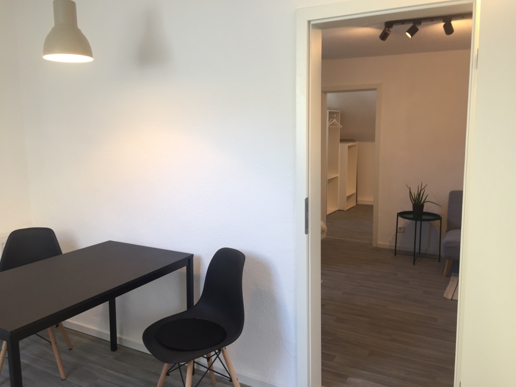 Rent 1 room apartment Dortmund | Entire place | Dortmund | Stilvolles Zuhause auf Zeit zentral am Phönix See | Hominext