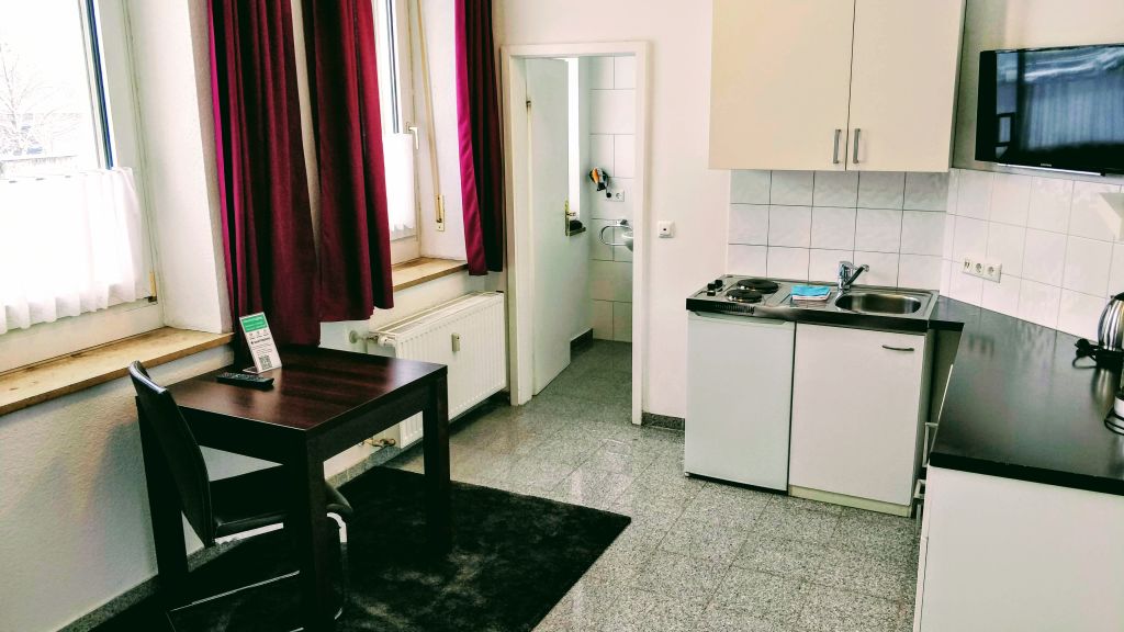 Miete 1 Zimmer Wohnung Schweinfurt | Ganze Wohnung | Schweinfurt | Helles und modernes Einbettstudio | Hominext