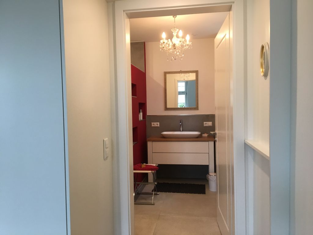 Miete 1 Zimmer Wohnung Baden-Baden | Ganze Wohnung | Baden-Baden | Stilvolle Wohnung in schöner Villa mit parkähnlichem Garten | Hominext