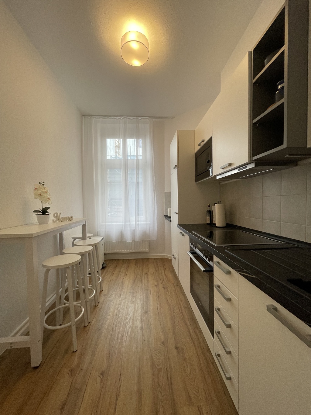 Miete 1 Zimmer Wohnung Magdeburg | Ganze Wohnung | Magdeburg | Luxus-Apartment | Zentrum | HBF | Vollausstattung | Hominext