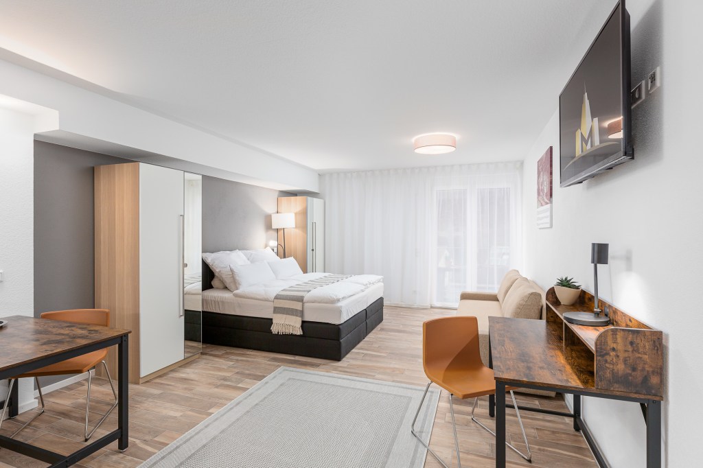 Rent 1 room apartment Heidelberg | Entire place | Heidelberg | Neueröffnung: Businessapartment mit Aussicht | Hominext