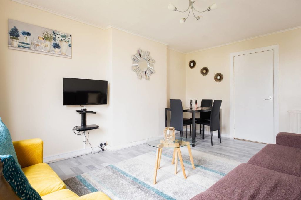 2 bed apartment by Sensational Stay Serviced Accommodation - UBK-721752 - 2 bed apartment by Sensational Stay Serviced Accommodation