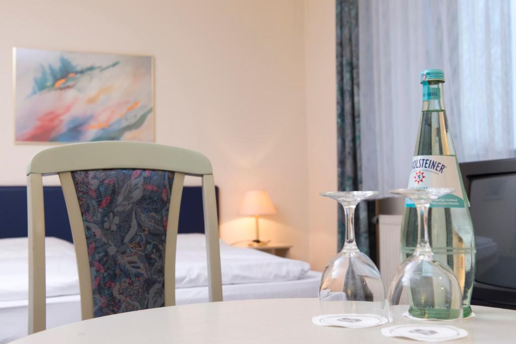 Nice hotel in Mettmann - UBK-411248 - Nice hotel in Mettmann