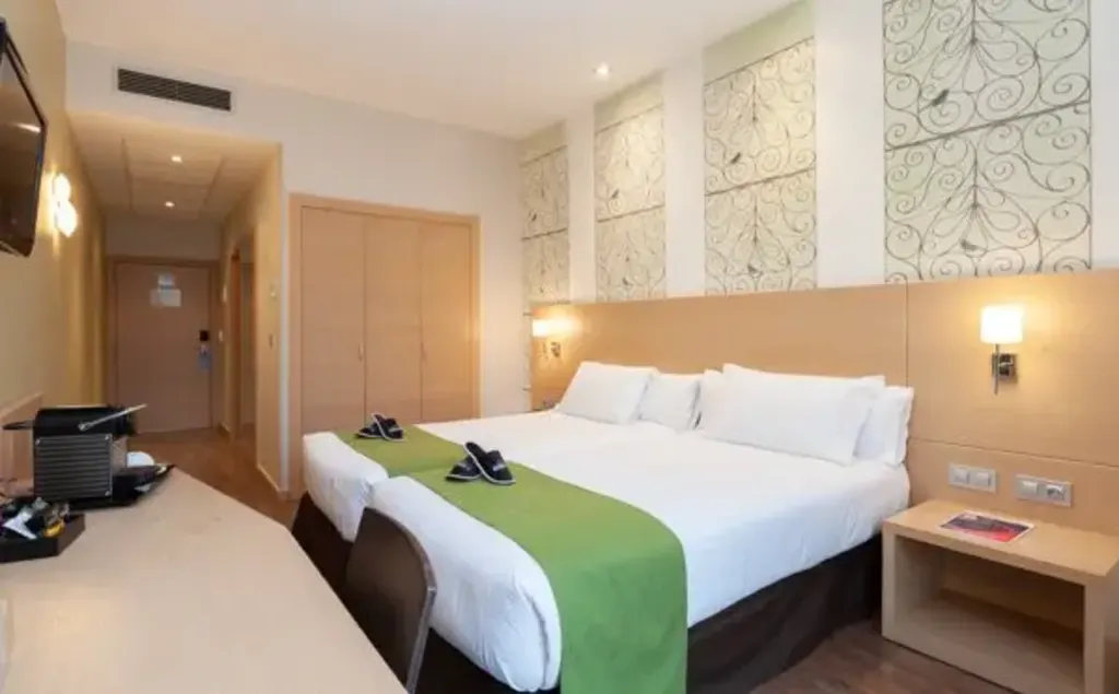 Stylish hotel room in Bilbao - UBK-3492 - Stylish hotel room in Bilbao