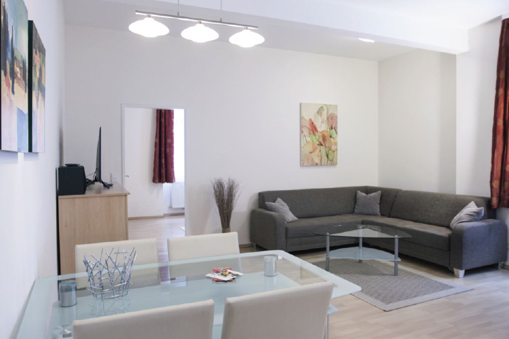 Modernes und helles Business Apartment