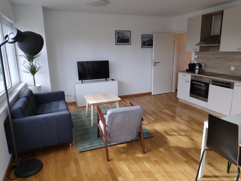 Goßzügiges Apartment mit gratis Parkmöglichkeit und großer Terrasse