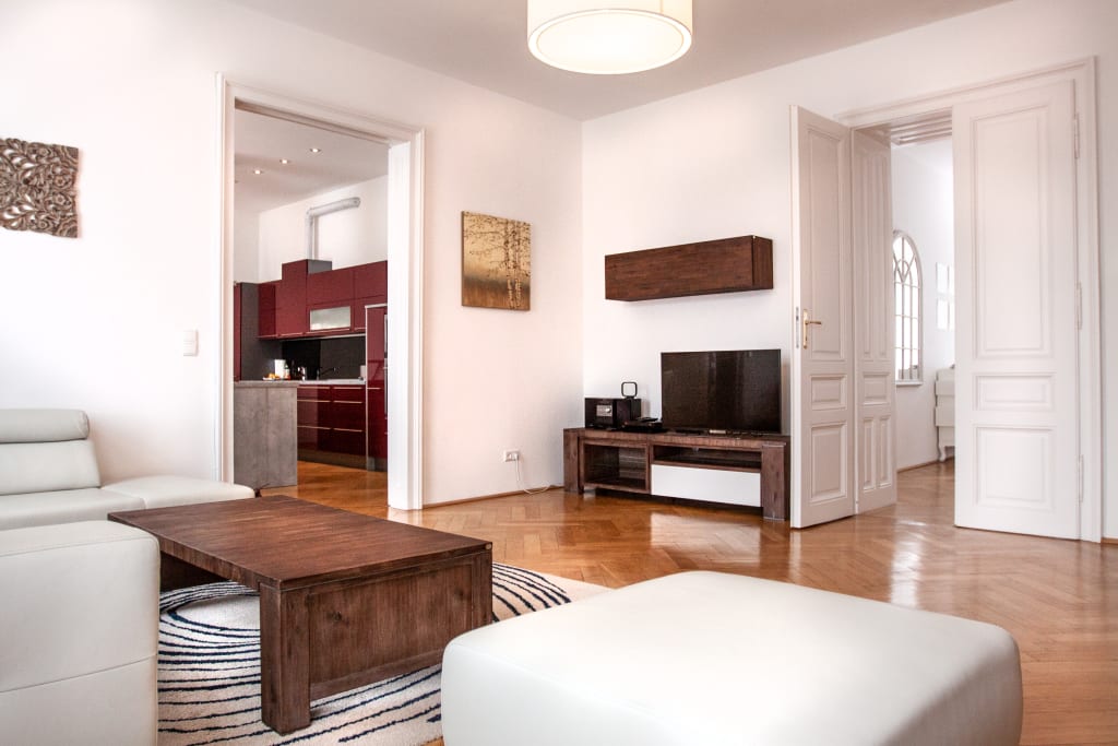 Luxus Apartment in Viennas 'Petit Paris' Servitenviertel, close to Vienna Stock Exchange and city center