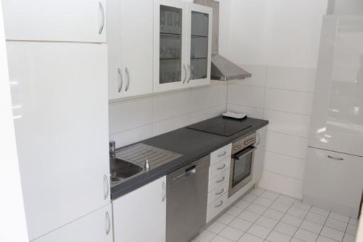 Miete 1 Zimmer Wohnung Böblingen | Ganze Wohnung | Böblingen | Helles und großzügiges 2 Zimmer Apartment mit Garten | Hominext