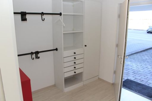 Rent 1 room apartment Böblingen | Entire place | Böblingen | Helles und großzügiges 2 Zimmer Apartment mit Garten | Hominext